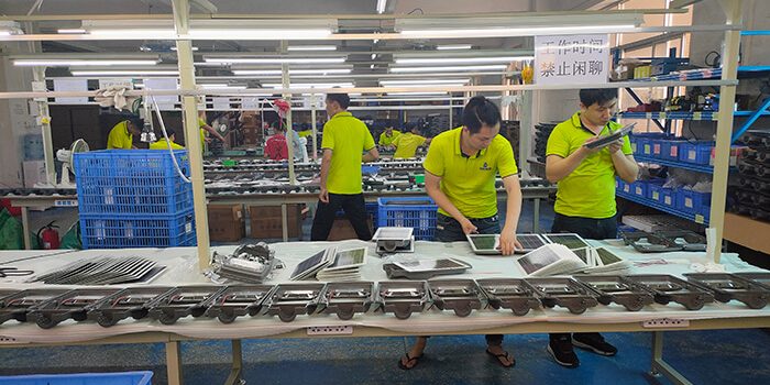 solar lights assembling workshop
