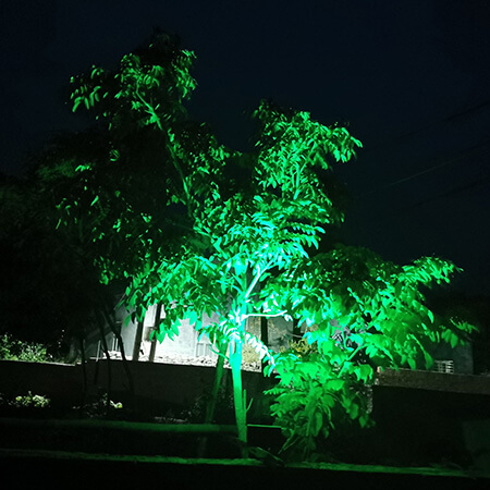 Solar garden spotlight application