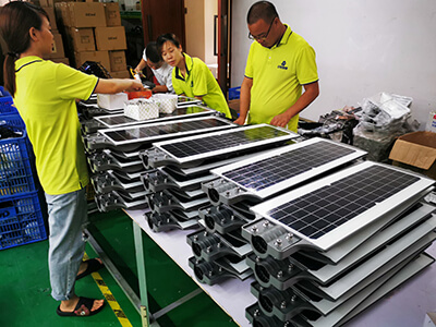 Solar Street lights manufacturer workshop production