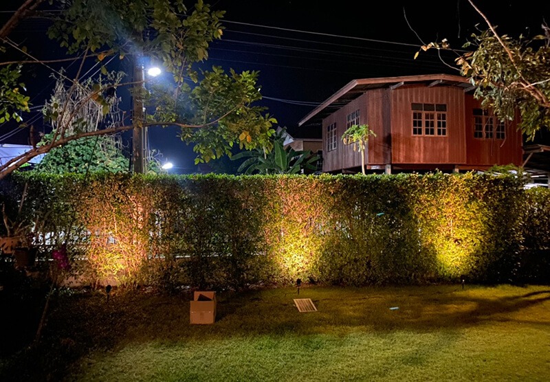 3 in set solar spike light 02